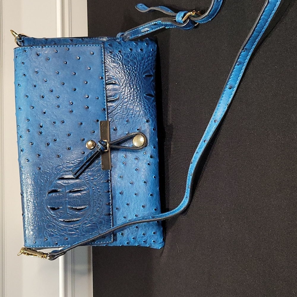 Le Miel Blue Vegan Embossed Ostrich Crossbag - Picture 8 of 9